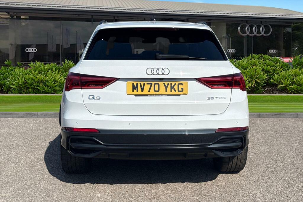 Audi Q3 Vorsprung 35 Tfsi 150 Ps S Tronic MV70YKG White #4