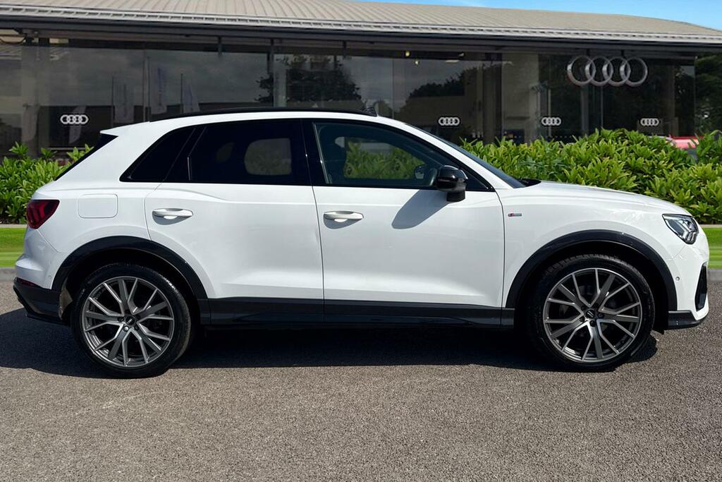 Audi Q3 Vorsprung 35 Tfsi 150 Ps S Tronic MV70YKG White #3