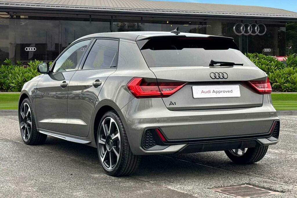 Audi A1 Black Edition 35 Tfsi 150 Ps S Tronic PF75HKX Grey #3