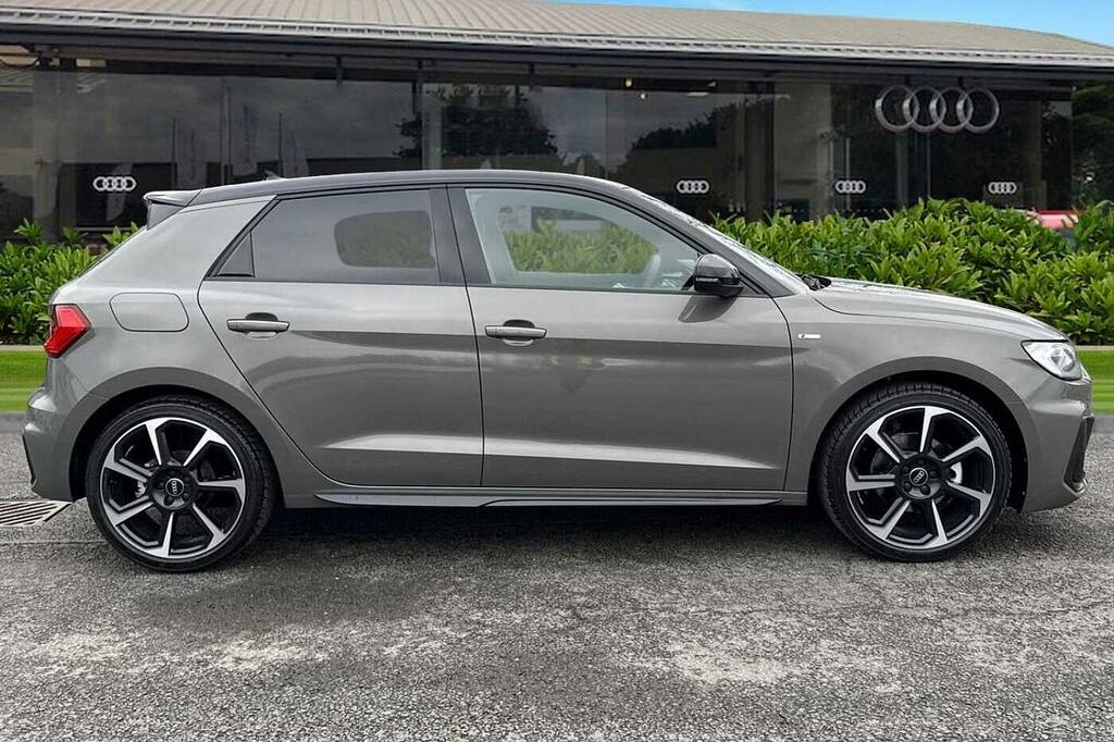 Audi A1 Black Edition 35 Tfsi 150 Ps S Tronic PF75HKX Grey #4