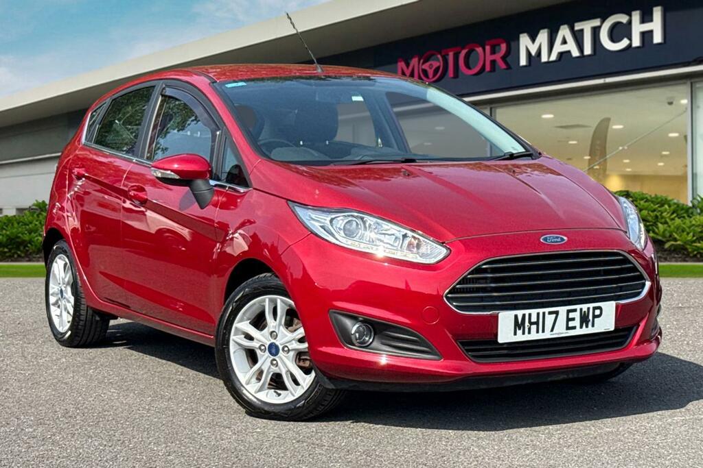 Ford Fiesta 1.0T Ecoboost Zetec Euro 6 Ss Red