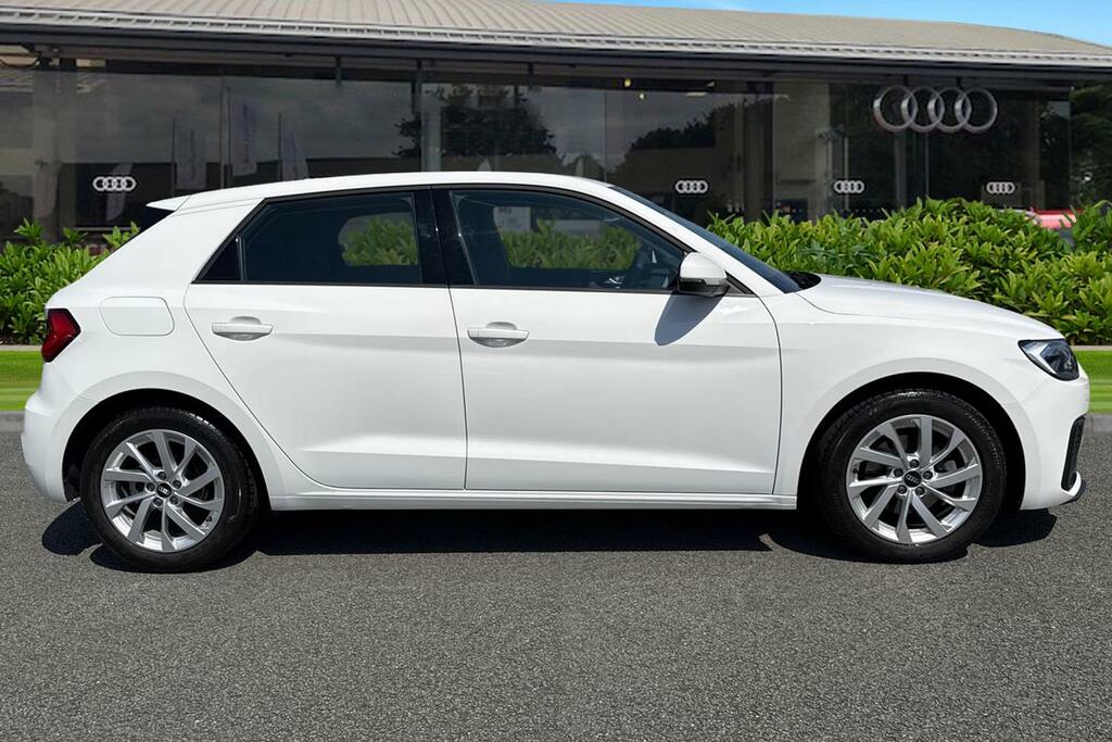 Audi A1 Sport 30 Tfsi 110 Ps 6-Speed WH21FFC White #3