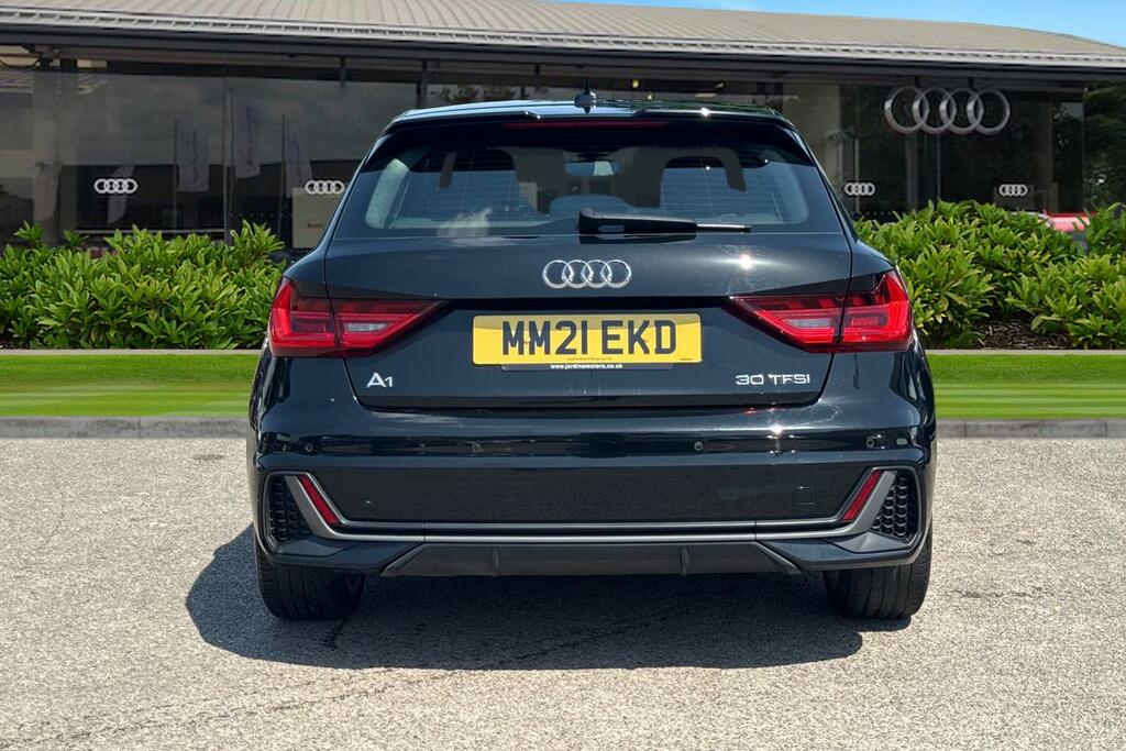 Audi A1 S Line 30 Tfsi 110 Ps S Tronic MM21EKD Black #4