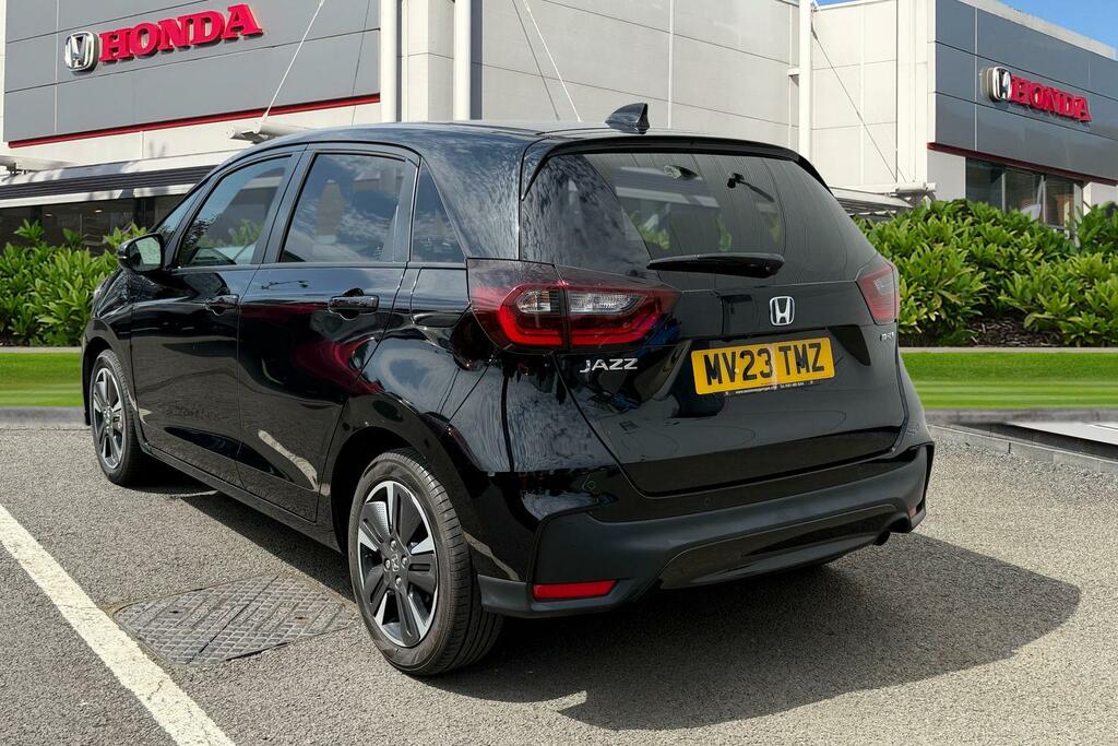 Honda Jazz 1.5 I-mmd Hybrid Advance Ecvt MV23TMZ Black #2