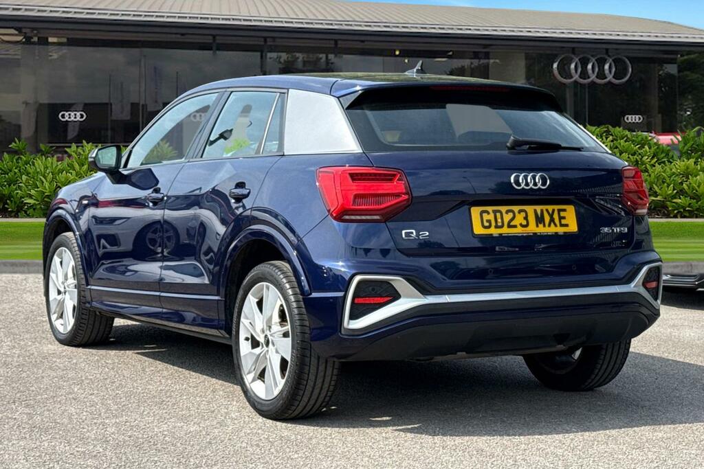 Audi Q2 S Line 35 Tfsi 150 Ps S Tronic GD23MXE Blue #2
