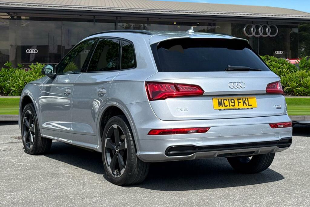 Audi Q5 Black Edition 40 Tdi Quattro 190 Ps S Tronic MC19FKL Silver #2