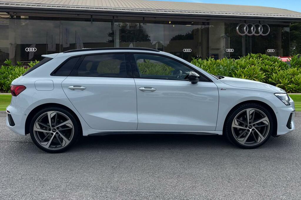 Audi A3 Black Edition 35 Tfsi 150 Ps S Tronic PN73OBK White #3