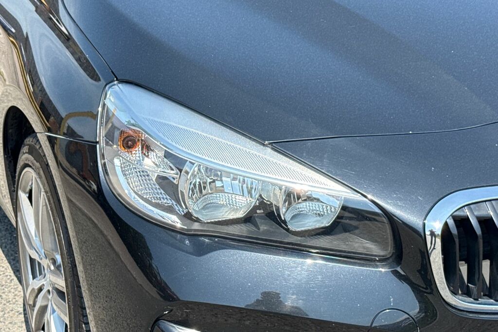 BMW 2 Series Gran Tourer 2L M Sport White #38