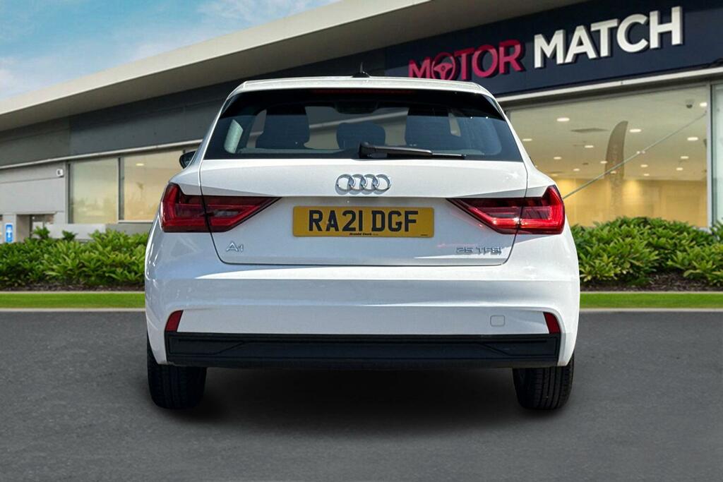 Audi A1 1.0 Tfsi 25 Technik Sportback S Tronic Euro 6 Ss White #4