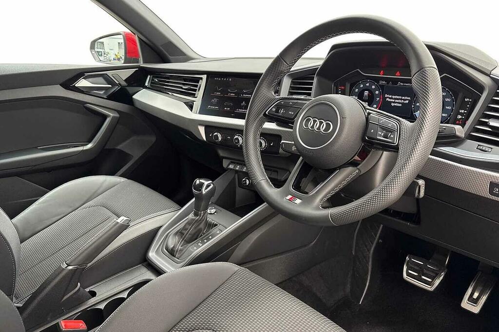 Audi A1 S Line 30 Tfsi 116 Ps S Tronic KT25YFH Red #6