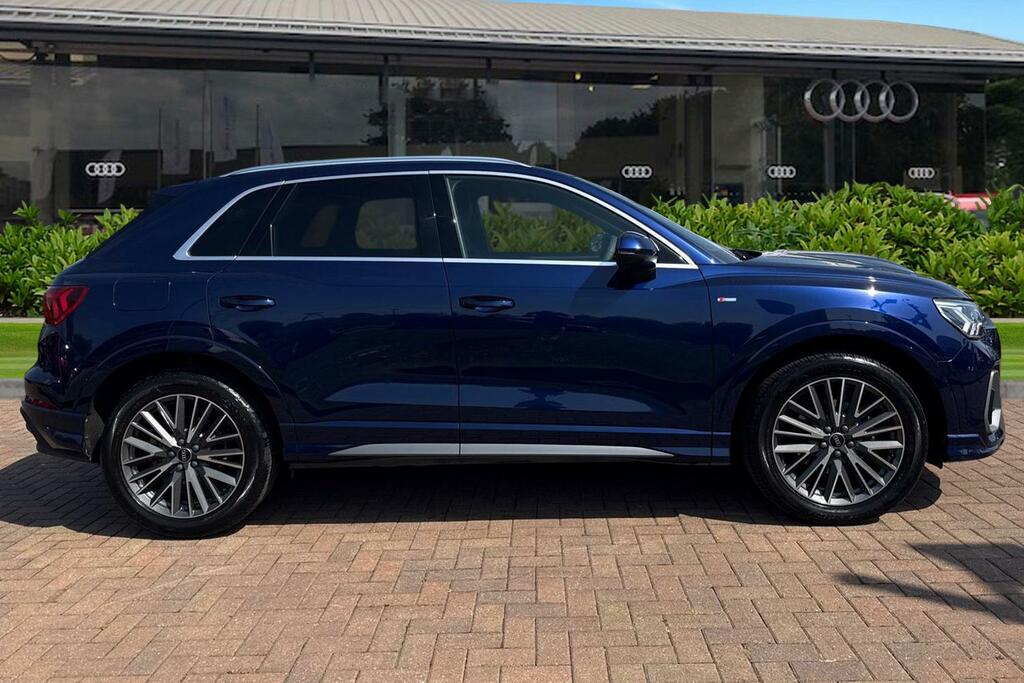 Audi Q3 S Line 35 Tfsi 150 Ps S Tronic BG75MZL Blue #3