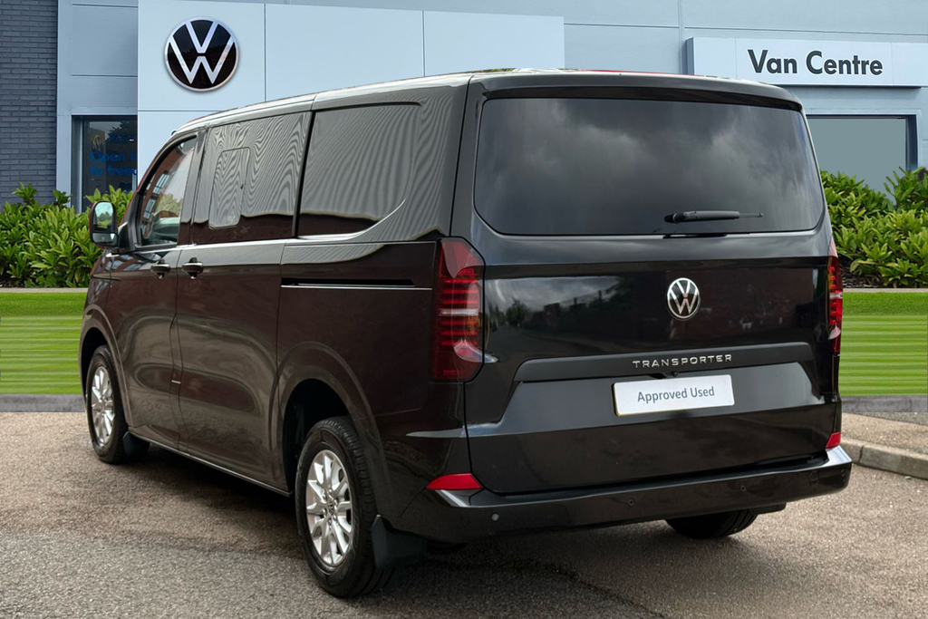 Volkswagen Transporter 2.0 Tdi 150Ps Commerce Pro Kombi Van Black #2