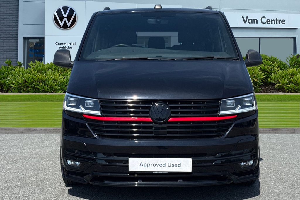 Volkswagen Transporter 2.0 Tdi 150 Highline Kombi Van Dsg Black #5