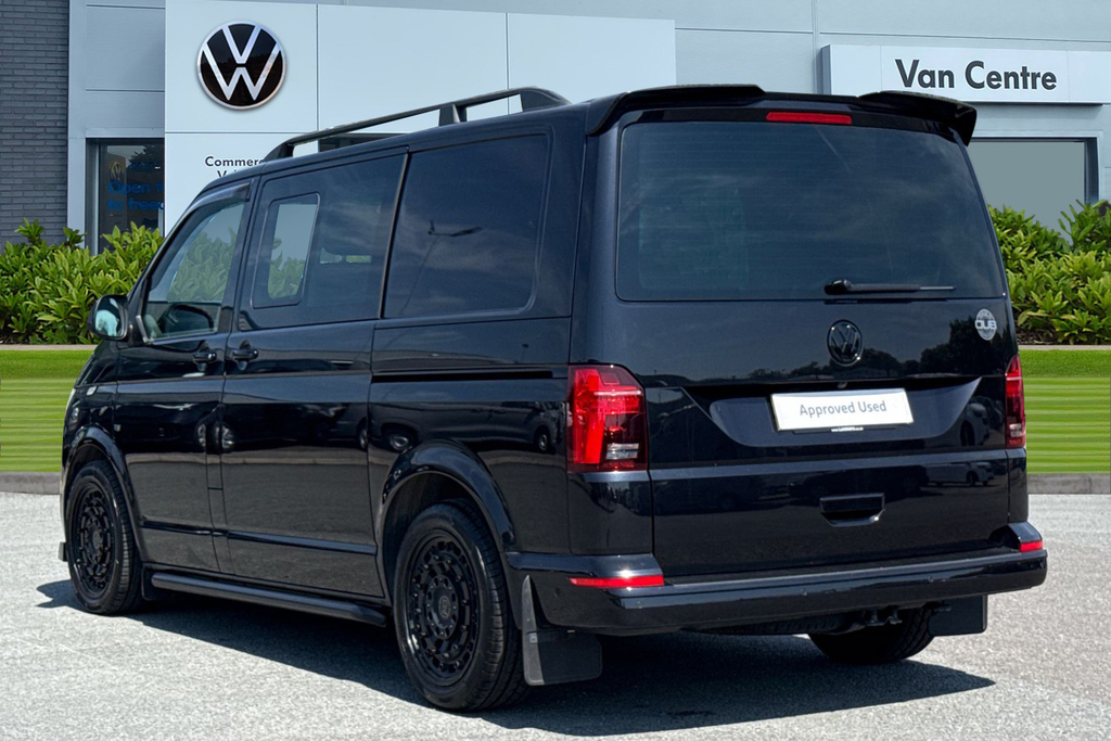 Volkswagen Transporter 2.0 Tdi 150 Highline Kombi Van Dsg Black #2