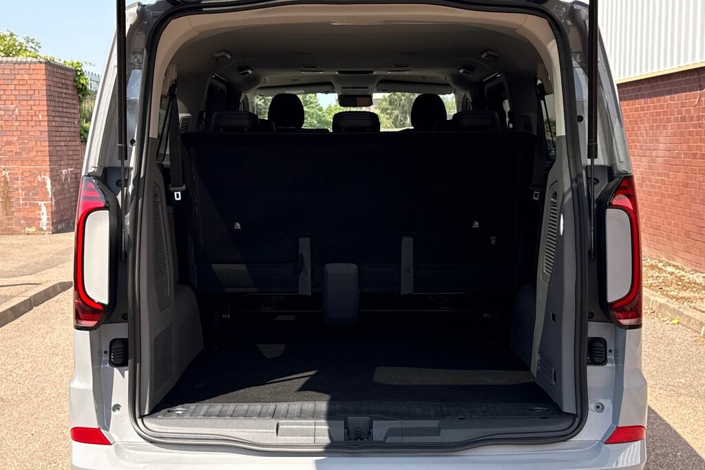 Volkswagen Transporter Shuttle 210Kw 65Kwh Minibus Style 286Ps Grey #6