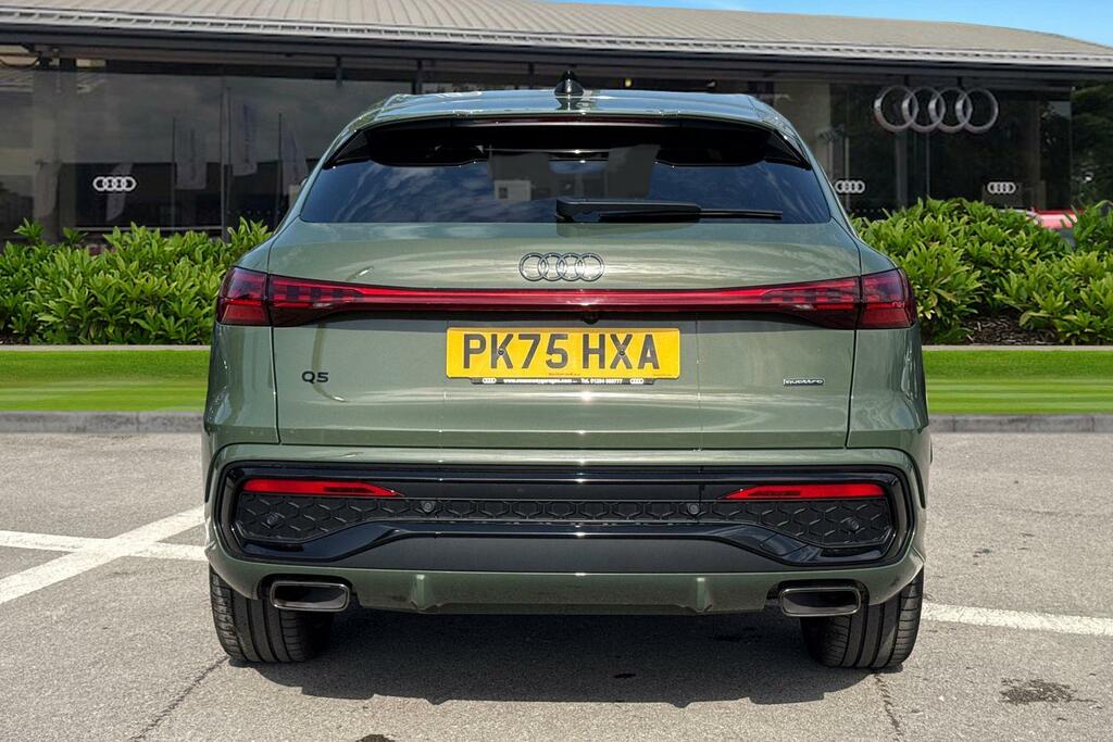 Audi Q5 Edition 1 Tfsi Quattro 204 Ps S Tronic PK75HXA Green #4