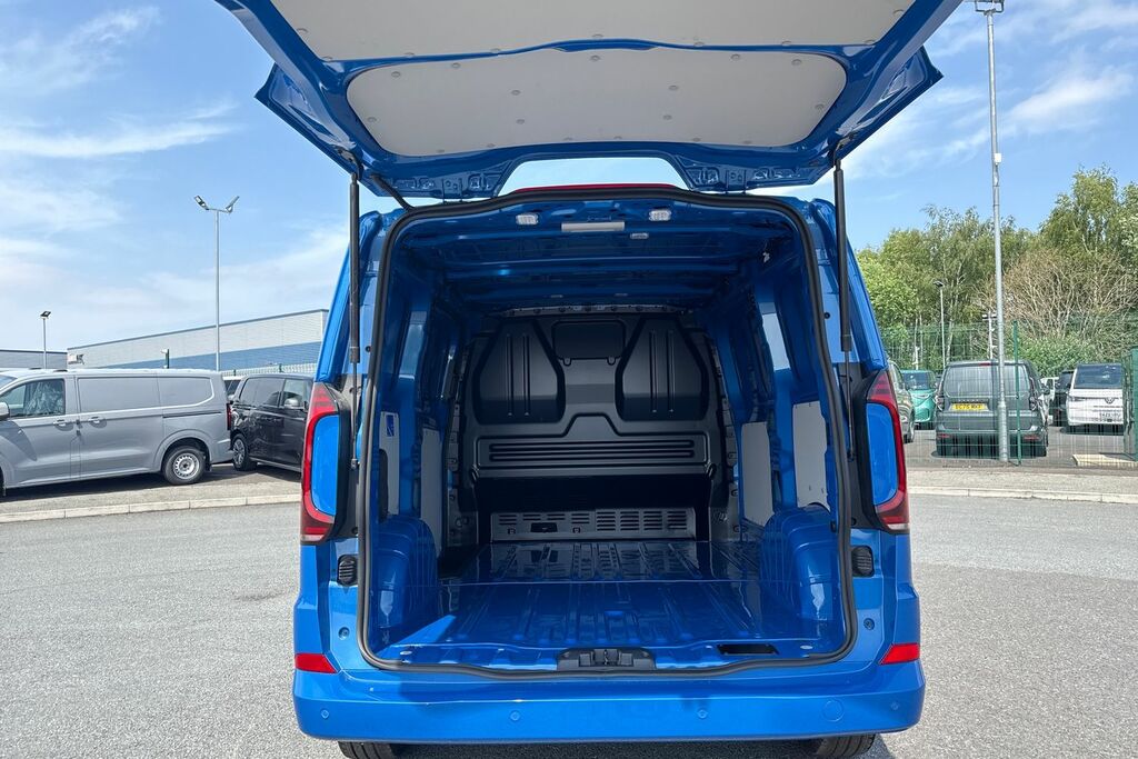 Volkswagen Transporter T32 Panel Van Pro S Swb 170 Ps 2.0 Tdi 8Sp DF26ZVA Blue #6