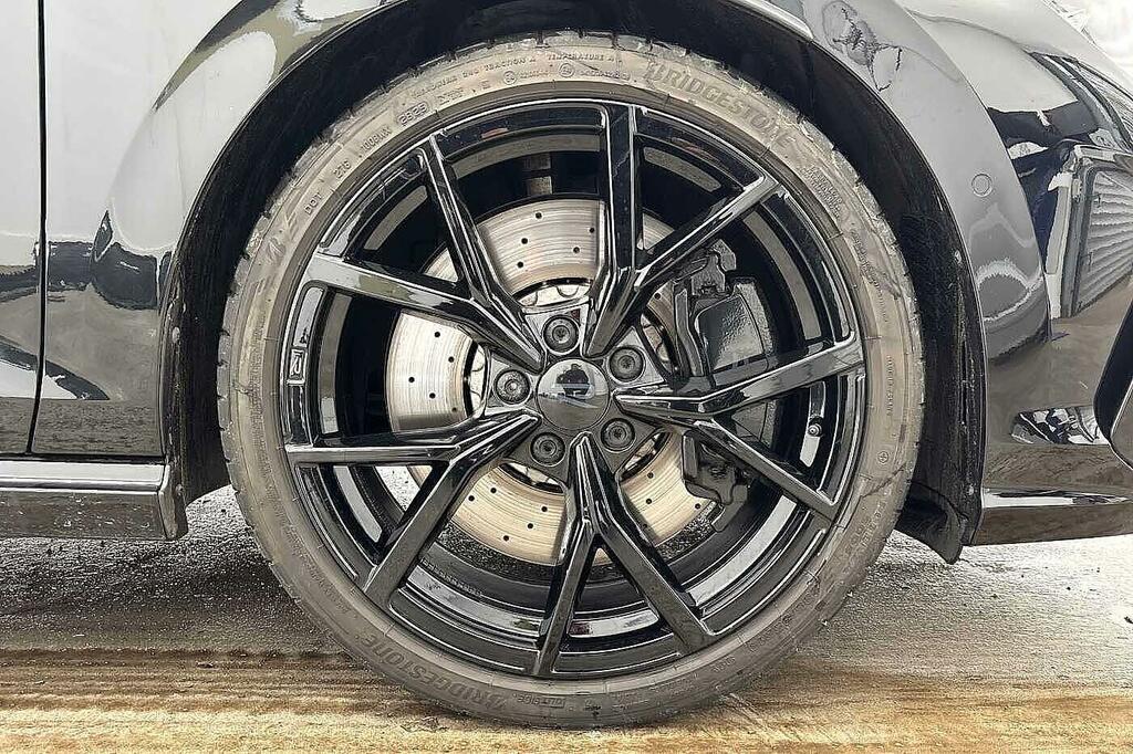 Volkswagen Golf 2.0 Tsi 333 R Black Edition 4Motion Dsg Pan KP75FSV Black #5