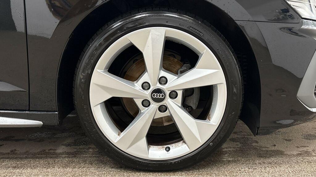 Audi A3 S Line 30 Tfsi 110 Ps 6-Speed DA72NBG Black #4