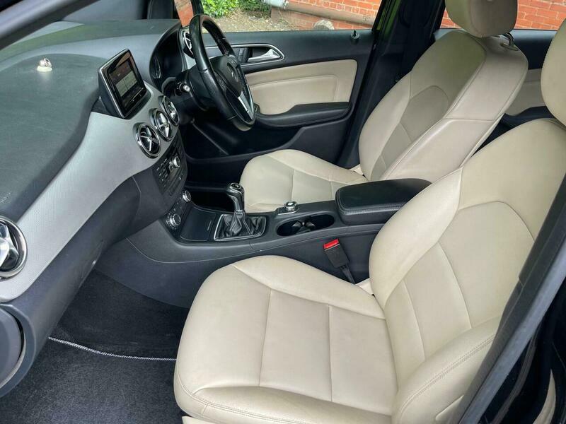 Mercedes-Benz B Class 1.5 B180 Cdi Sport Black #5