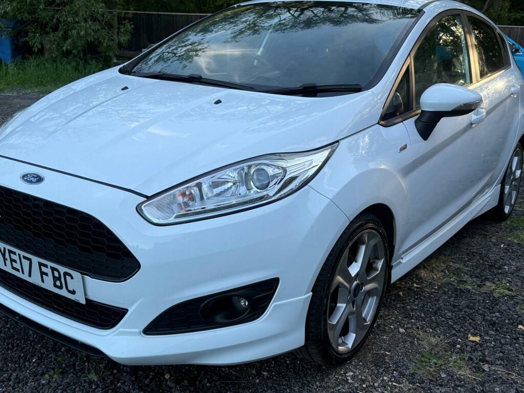 Ford Fiesta 1.0T Ecoboost St-line Euro 6 S S YE17FBC White #4