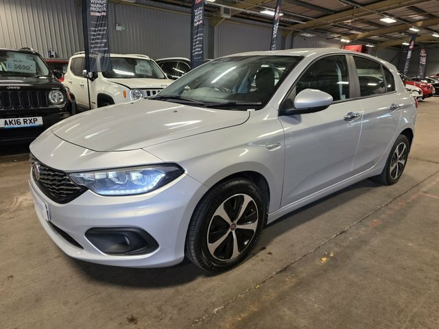 Fiat Tipo Hatchback WN17UMA Grey #3