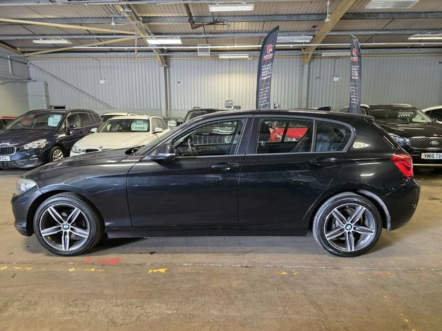 BMW 1 Series Hatchback YE65ULM Black #4