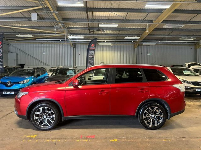 Mitsubishi Outlander Suv NV15ODK Red #4