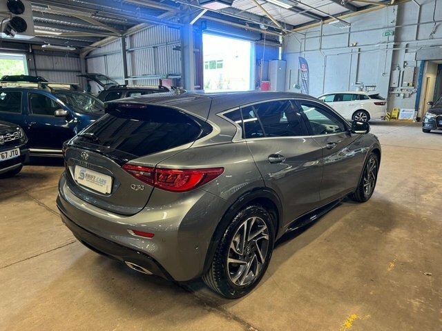 Infiniti Q30 Hatchback OW66LRU Grey #6