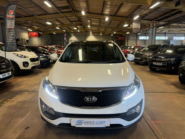 Kia Sportage Suv DY14HHW White #2