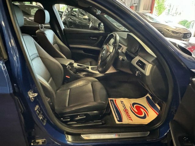 BMW 3 Series Saloon YE11EPK Blue #6