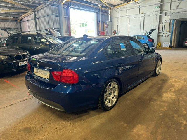 BMW 3 Series Saloon YE11EPK Blue #5