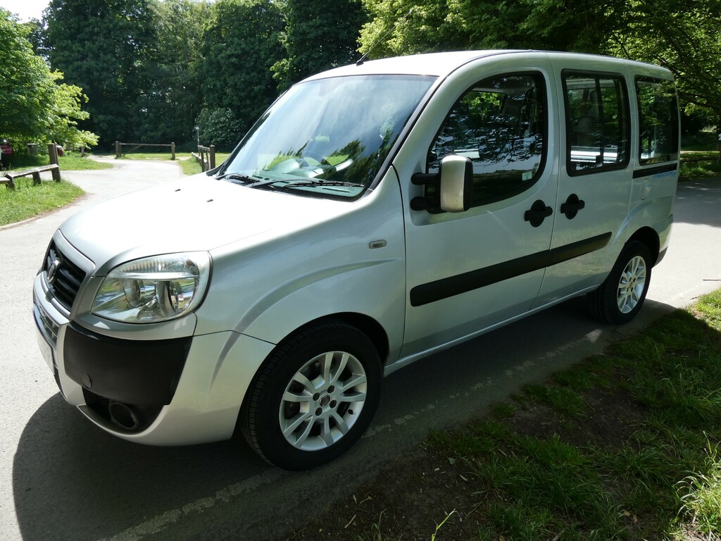 Fiat Doblo 1.4 Dynamic Estate 174 Gkm, 77 Silver #3