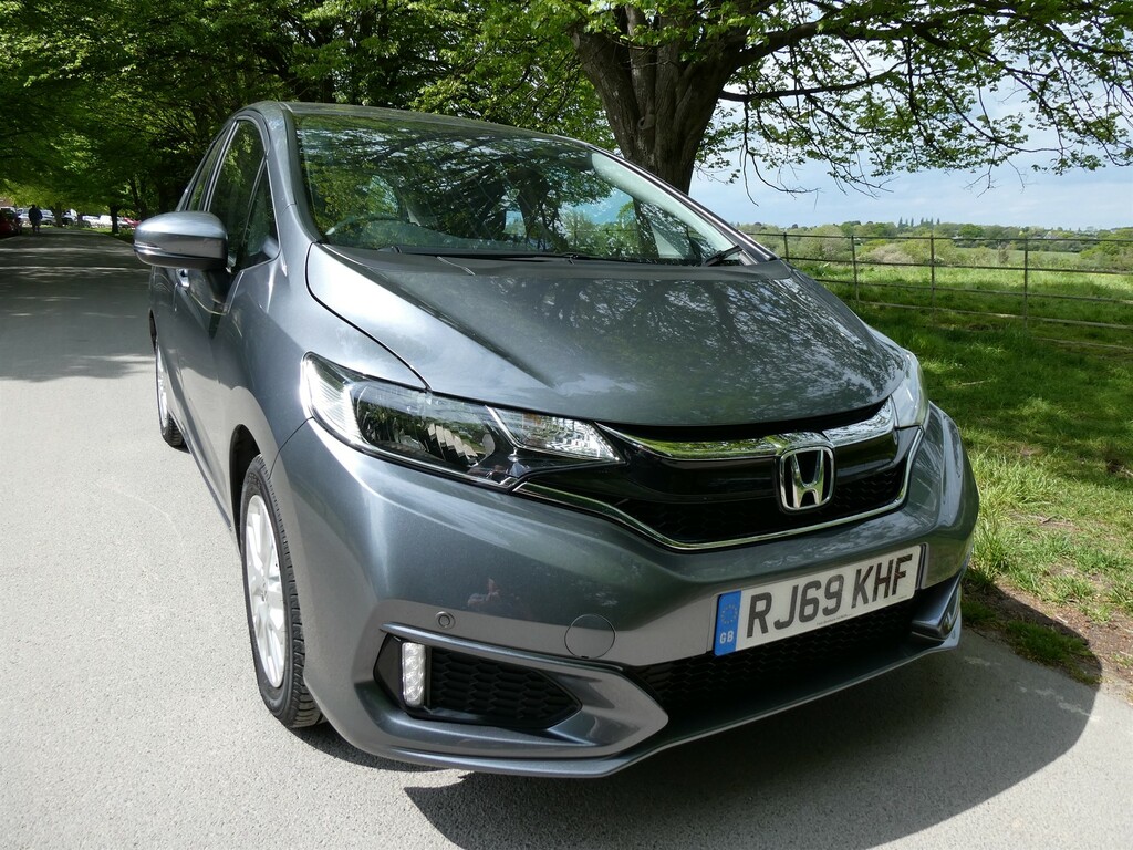 Honda Jazz 1.3 I-vtec Se Hatchback Cvt Euro 6 Ss Grey