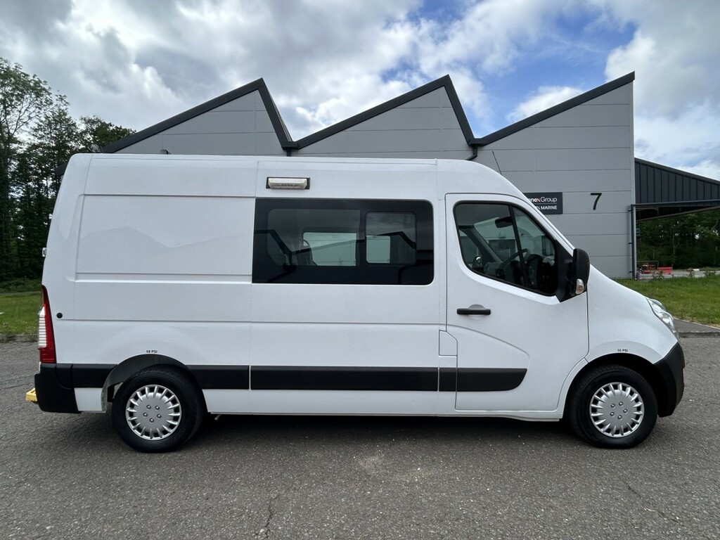 Vauxhall Movano 2.3 Cdti 3500 Welfare Crew Van BD68MZP White #3