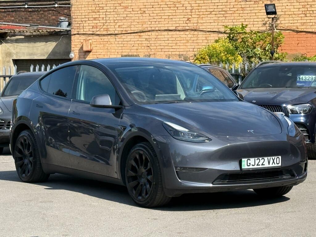 Tesla Model Y Dual Motor Long Range 4Wde Grey