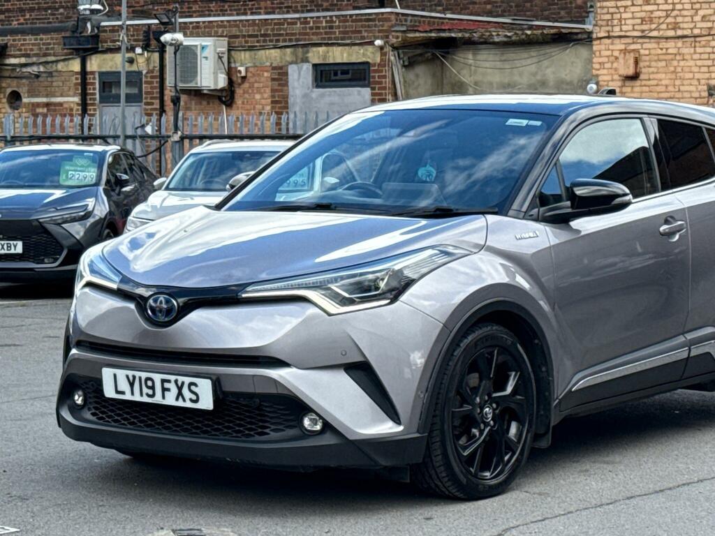 Toyota C-Hr 1.8 Vvt-h Dynamic Cvt Euro 6 Ss LY19FXS Silver #4