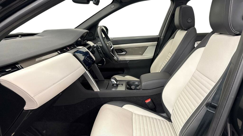 Land Rover Discovery Sport 2.0 D200 Metropolitan 5 Seat LA75MDX Black #3