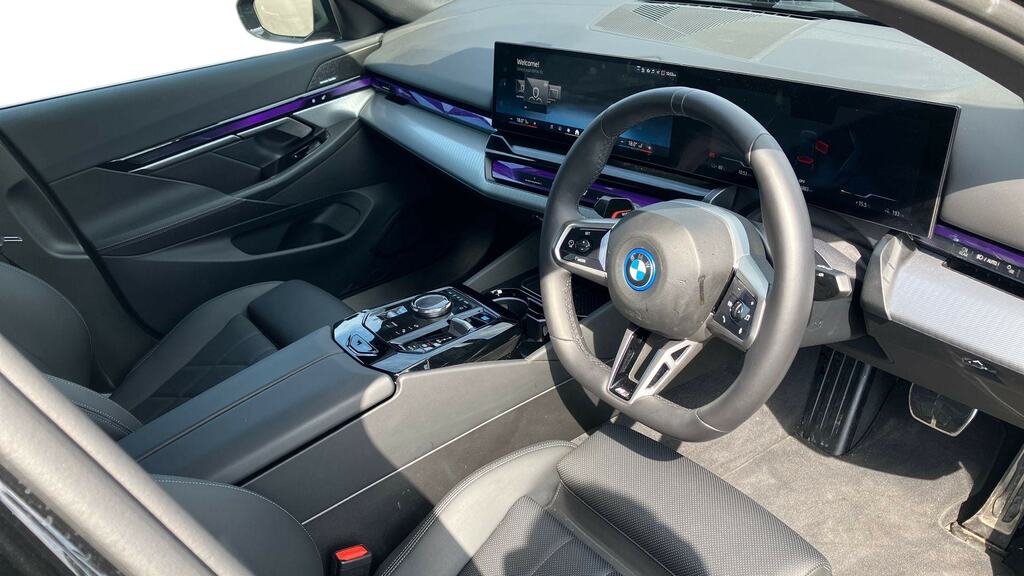 BMW i5 250Kw Edrive40 M Sport 84Kwh 22Kwch VN75FYM Black #6