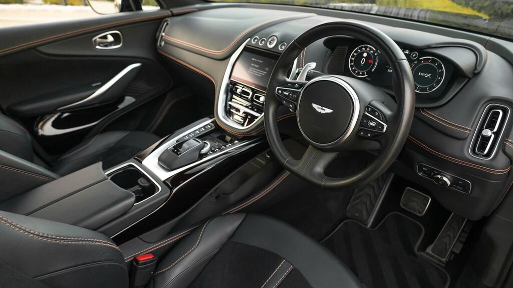 Aston Martin DBX V8 550 Touchtronic HX23YWM Black #3