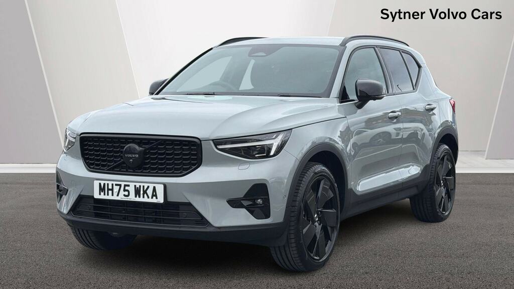 Volvo XC40 2.0 B3p Plus Pro Black Edition MH75WKA Grey #6