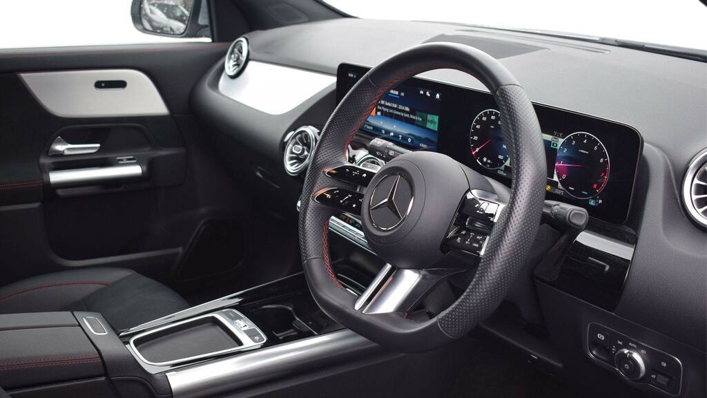 Mercedes-Benz GLA Class Gla 200 Amg Line Premium WR24YMH Silver #3