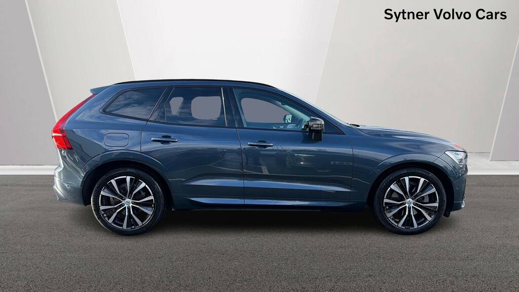 Volvo XC60 2.0 B5p Ultimate Dark Awd Geartronic CX24ZXU Blue #3