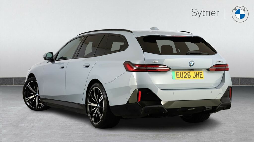 BMW i5 250Kw Edrive40 M Sport Pro 84Kwh EU26JHE Grey #2