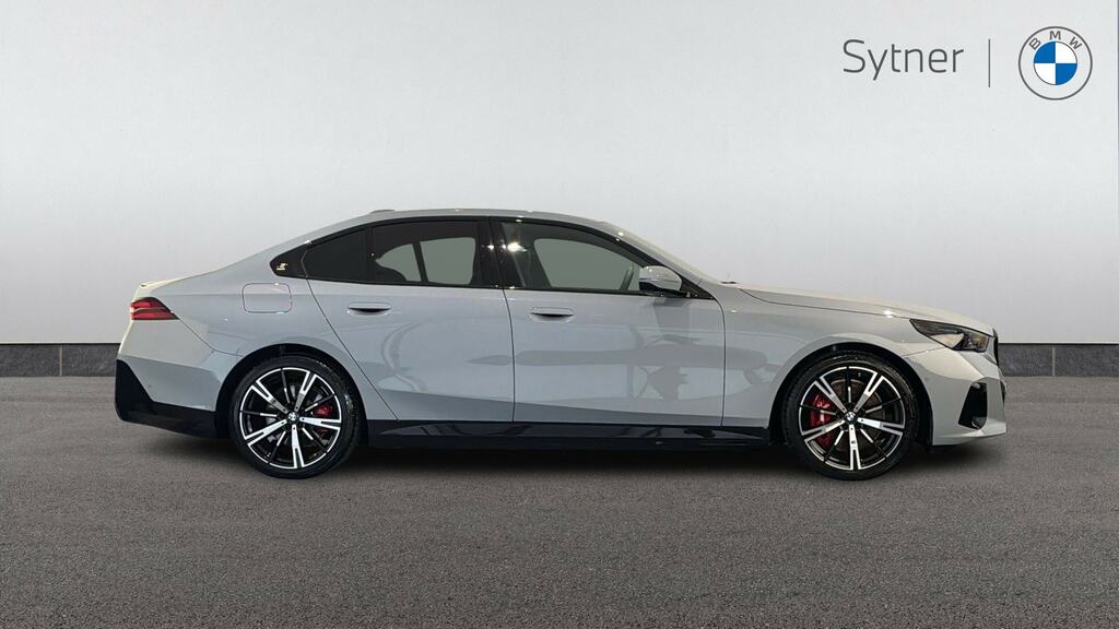 BMW i5 250Kw Edrive40 M Sport Pro 84Kwh CV26KUS Grey #3