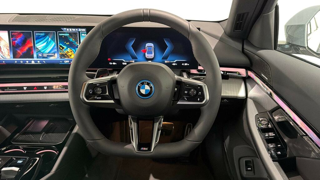 BMW i5 250Kw Edrive40 M Sport Pro 84Kwh CV26KUS Grey #5