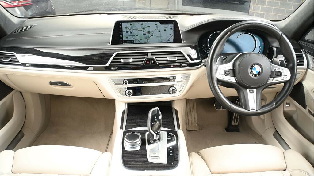 BMW 7 Series 750I M Sport EX18LGE Black #4