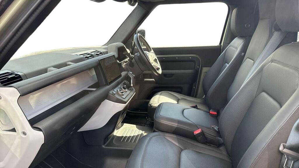 Land Rover Defender 90 3.0 D250 Hard Top S 3 Seat GN74VBC Green #3