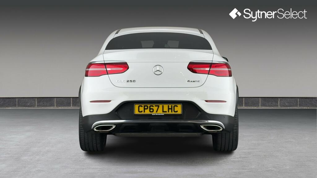 Mercedes-Benz GLC Class Glc 250 4Matic Amg Line Premium Plus 9G-tronic CP67LHC White #5
