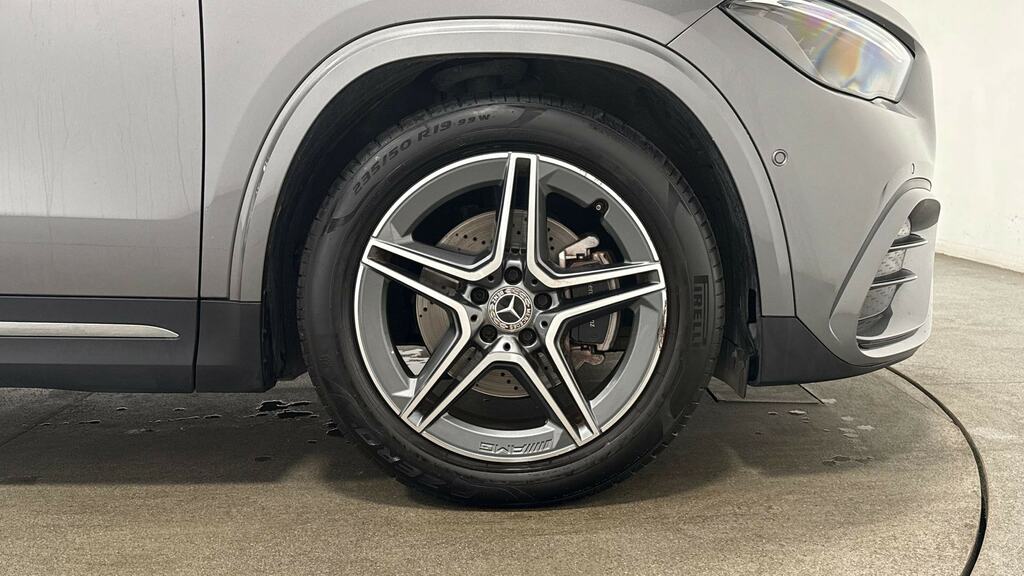 Mercedes-Benz GLA Class Gla 200 Amg Line Executive Grey #5
